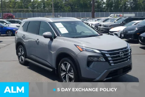 More photos of 2024 Nissan Rogue SL at ALM Hyundai Lumberton, NC