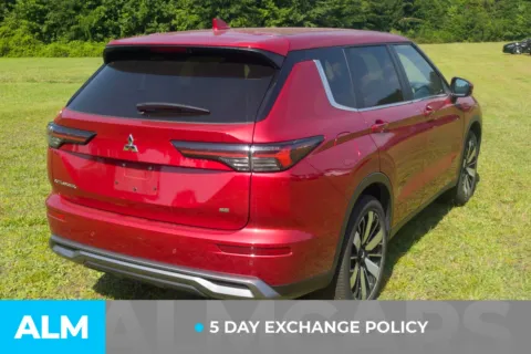 More photos of 2025 Mitsubishi Outlander SE at ALM Hyundai Lumberton, NC