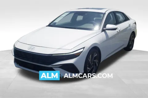 White 2025 Hyundai Elantra SEL Convenience for sale in Lumberton, NC