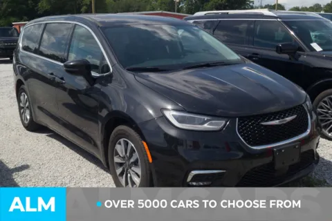 Another view of 2023 Chrysler Pacifica Hybrid Touring L for sale in Lumberton, NC at ALM Hyundai Lumberton