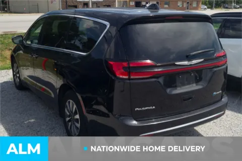 More photos of 2023 Chrysler Pacifica Hybrid Touring L at ALM Hyundai Lumberton, NC