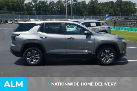 More photos of 2025 Chevrolet Equinox LT at ALM Hyundai Lumberton, NC