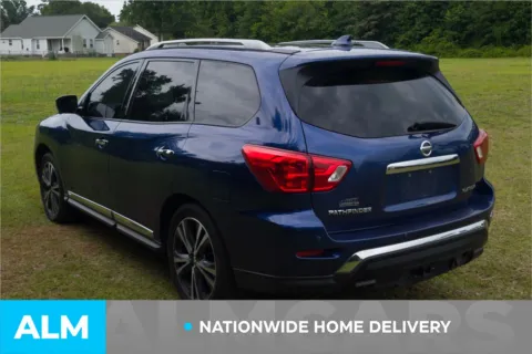 More photos of 2020 Nissan Pathfinder Platinum at ALM Hyundai Lumberton, NC