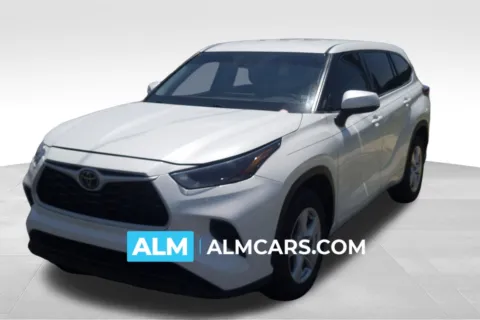 White 2022 Toyota Highlander L for sale in Lumberton, NC