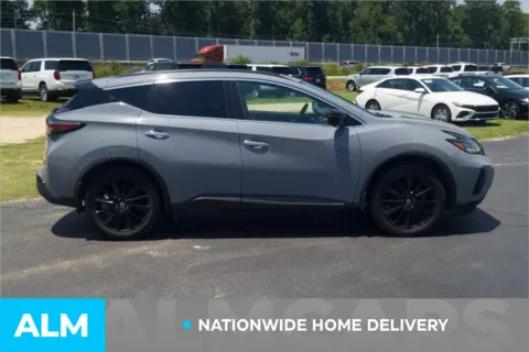 More photos of 2022 Nissan Murano SL at ALM Hyundai Lumberton, NC