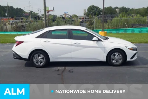 More photos of 2026 Hyundai Elantra SE at ALM Hyundai Lumberton, NC