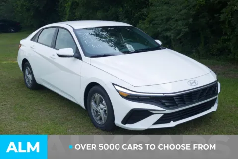 Another view of 2026 Hyundai Elantra SE for sale in Lumberton, NC at ALM Hyundai Lumberton