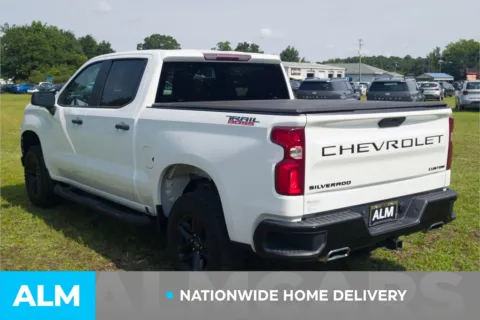 More photos of 2021 Chevrolet Silverado 1500 Custom Trail Boss at ALM Hyundai Lumberton, NC