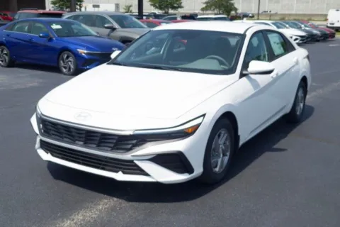Another view of 2026 Hyundai Elantra SE for sale in Lumberton, NC at ALM Hyundai Lumberton