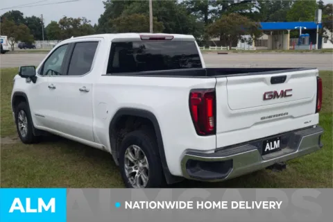 More photos of 2025 GMC Sierra 1500 SLT at ALM Hyundai Lumberton, NC