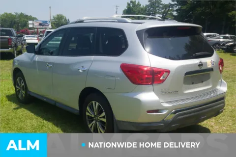 More photos of 2017 Nissan Pathfinder S at ALM Hyundai Lumberton, NC