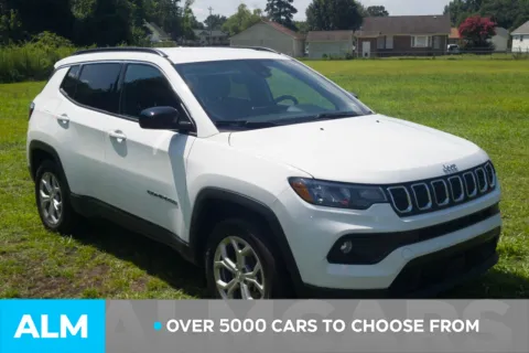 Another view of 2024 Jeep Compass Latitude for sale in Lumberton, NC at ALM Hyundai Lumberton