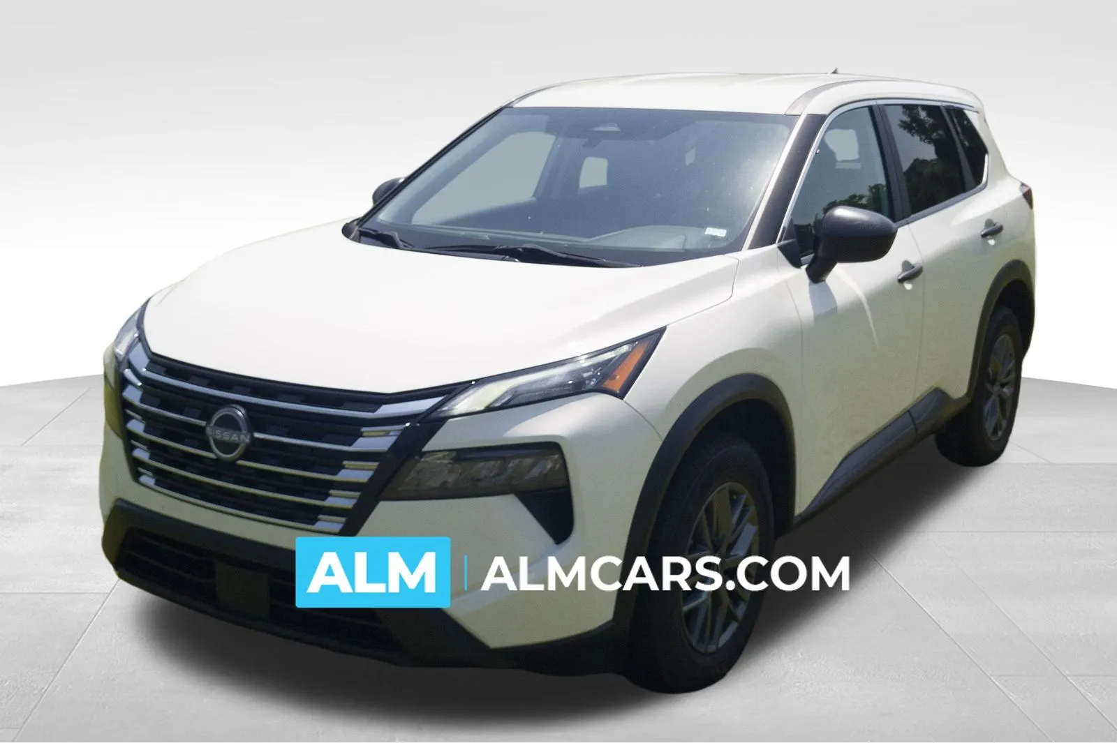 2024 Nissan Rogue S FWD's photo