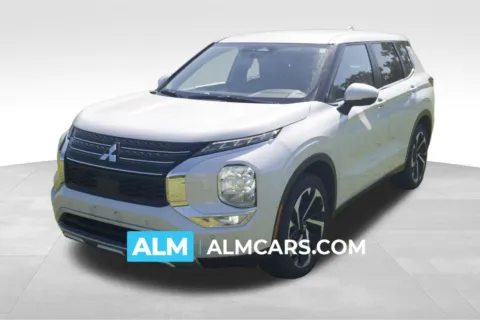 Silver 2024 Mitsubishi Outlander SE for sale in Lumberton, NC