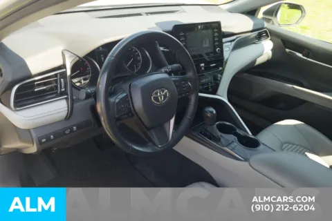 More photos of 2023 Toyota Camry SE at ALM Hyundai Lumberton, NC