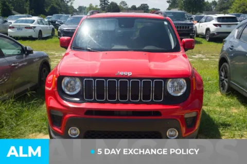 More photos of 2021 Jeep Renegade Latitude at ALM Hyundai Lumberton, NC