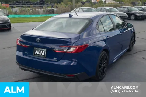 More photos of 2025 Toyota Camry SE at ALM Hyundai Lumberton, NC