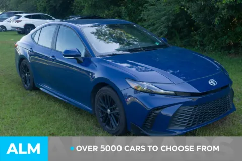 Photos of 2025 Toyota Camry SE for sale in Lumberton, NC at ALM Hyundai Lumberton