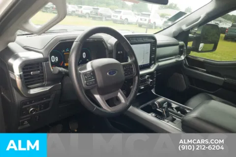 More photos of 2022 Ford F-150 Lariat at ALM Hyundai Lumberton, NC
