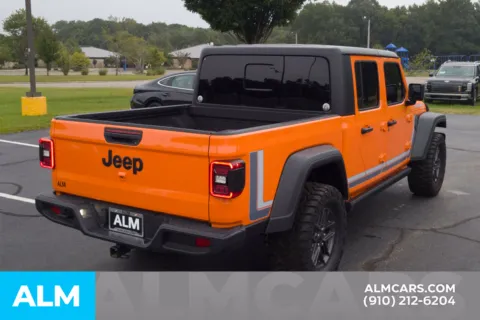 More photos of 2025 Jeep Gladiator Sport S at ALM Hyundai Lumberton, NC