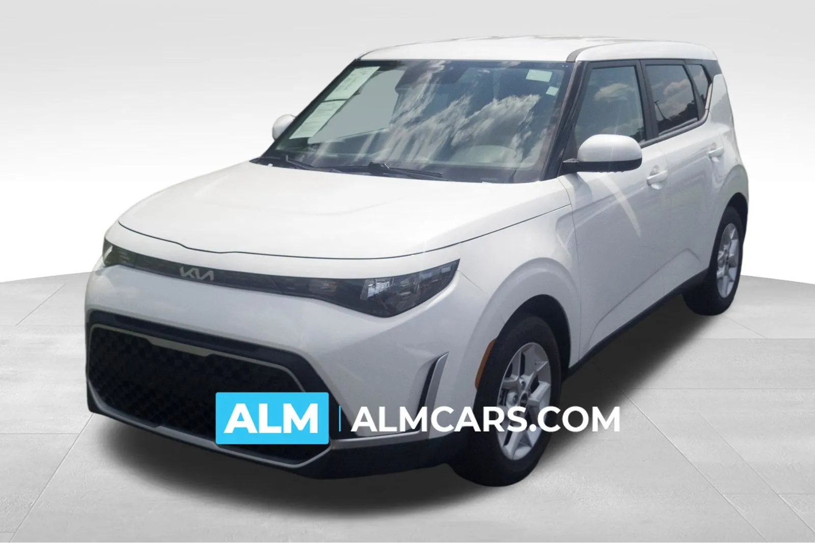 White 2025 Kia Soul LX for sale in Lumberton, NC