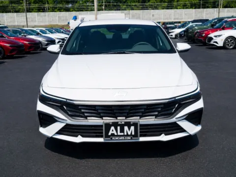 Another view of 2026 Hyundai Elantra SE for sale in Lumberton, NC at ALM Hyundai Lumberton