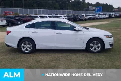 More photos of 2024 Chevrolet Malibu LT at ALM Hyundai Lumberton, NC