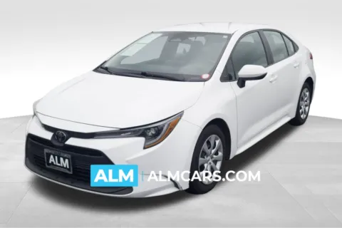 White 2024 Toyota Corolla LE for sale in Lumberton, NC