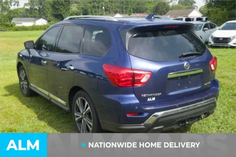 More photos of 2020 Nissan Pathfinder Platinum at ALM Hyundai Lumberton, NC