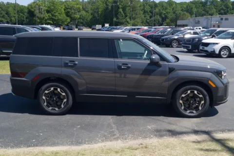 More photos of 2026 Hyundai Santa Fe SE at ALM Hyundai Lumberton, NC