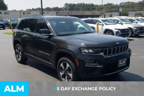 Another view of 2024 Jeep Grand Cherokee 4xe for sale in Lumberton, NC at ALM Hyundai Lumberton
