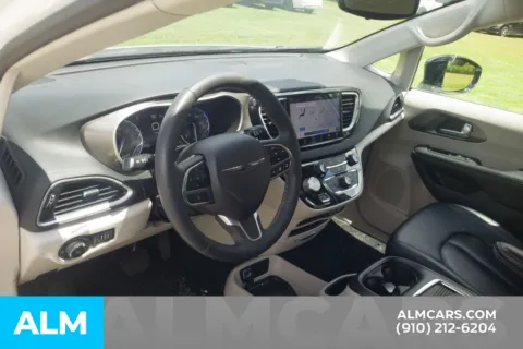 More photos of 2024 Chrysler Pacifica Touring L at ALM Hyundai Lumberton, NC