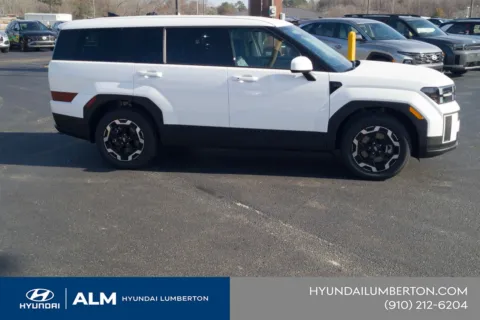 More photos of 2027 Hyundai Santa Fe SE at ALM Hyundai Lumberton, NC