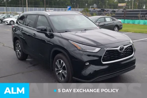 Another view of 2026 Toyota Highlander XLE for sale in Lumberton, NC at ALM Hyundai Lumberton