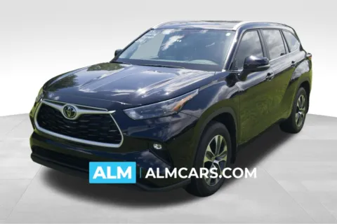 Black 2026 Toyota Highlander XLE for sale in Lumberton, NC