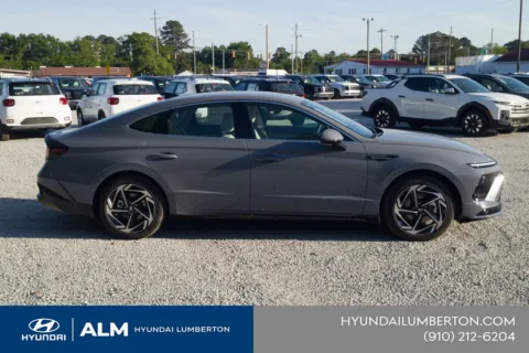 More photos of 2026 Hyundai Sonata SEL Sport at ALM Hyundai Lumberton, NC