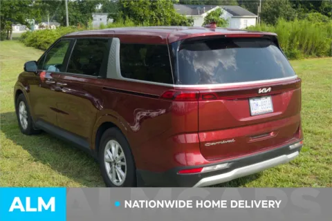 More photos of 2022 Kia Carnival LXS at ALM Hyundai Lumberton, NC