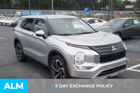 Another view of 2024 Mitsubishi Outlander SE for sale in Lumberton, NC at ALM Hyundai Lumberton