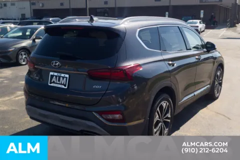 More photos of 2020 Hyundai Santa Fe Limited at ALM Hyundai Lumberton, NC