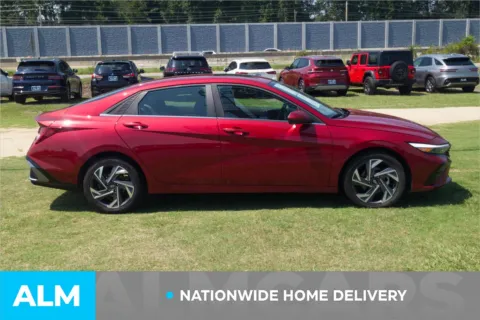 More photos of 2025 Hyundai Elantra SEL Convenience at ALM Hyundai Lumberton, NC