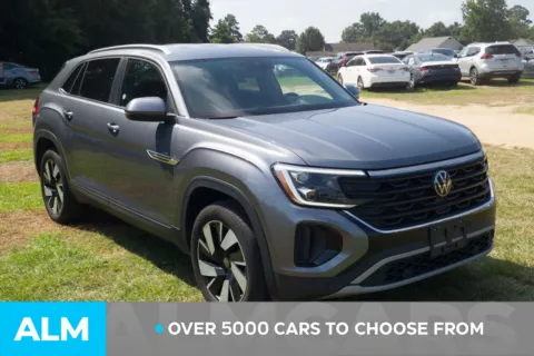Photos of 2025 Volkswagen Atlas Cross Sport 2.0T SE w/Technology for sale in Lumberton, NC at ALM Hyundai Lumberton