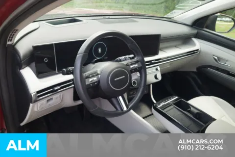 More photos of 2025 Hyundai Tucson Limited at ALM Hyundai Lumberton, NC