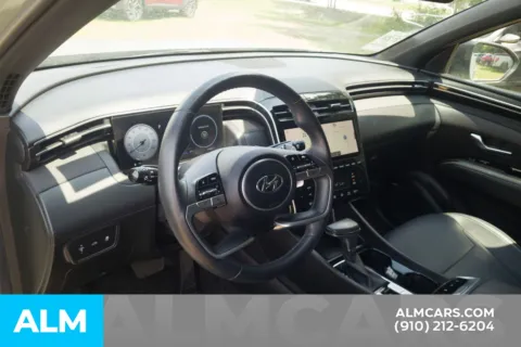 More photos of 2022 Hyundai Santa Cruz Limited at ALM Hyundai Lumberton, NC