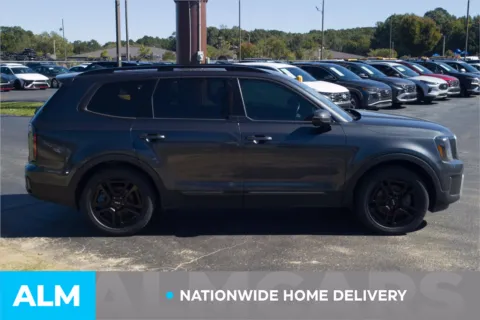 More photos of 2023 Kia Telluride SX at ALM Hyundai Lumberton, NC