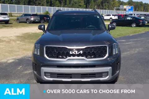 Photos of 2023 Kia Telluride SX for sale in Lumberton, NC at ALM Hyundai Lumberton