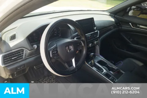 More photos of 2019 Honda Accord Sport at ALM Hyundai Lumberton, NC