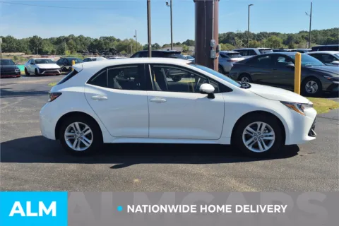 More photos of 2022 Toyota Corolla Hatchback SE at ALM Hyundai Lumberton, NC