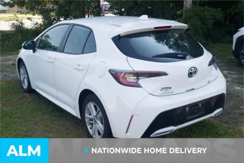More photos of 2022 Toyota Corolla Hatchback SE at ALM Hyundai Lumberton, NC