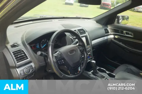 More photos of 2017 Ford Explorer Sport at ALM Hyundai Lumberton, NC
