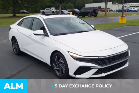 Another view of 2025 Hyundai Elantra SEL Convenience for sale in Lumberton, NC at ALM Hyundai Lumberton